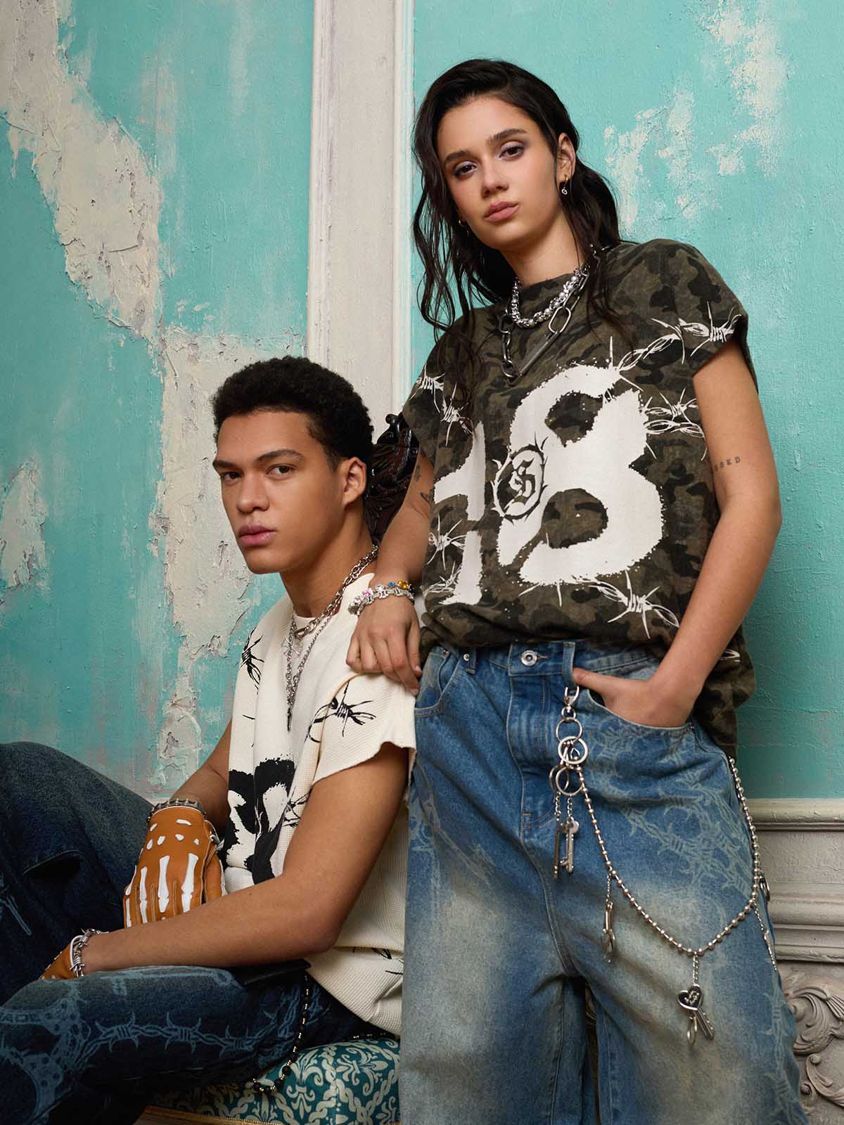 Camouflage Thorn Print Sleeveless T-Shirt - Image 4