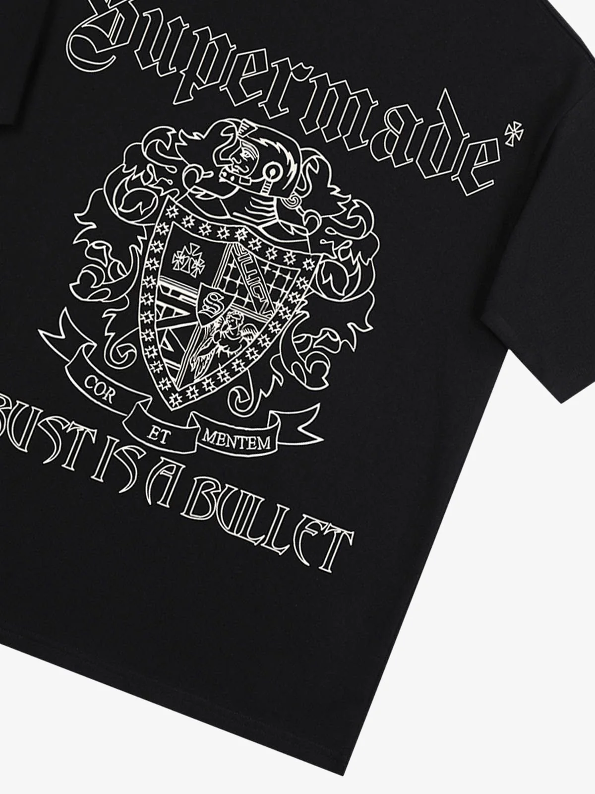 Original Gothic Letter Family Shield Badge Print T-Shirt - Image 6