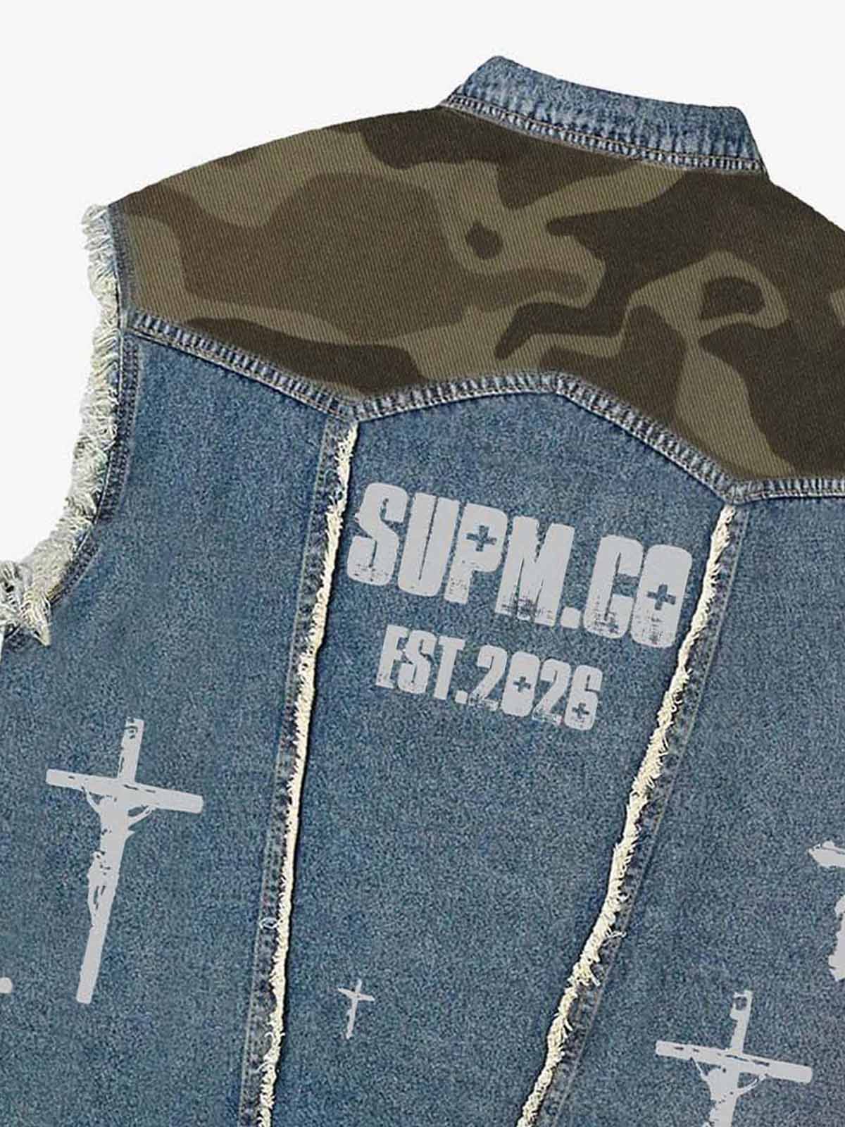 Distressed Camo Patchwork Sleeveless Denim Vest - Image 9