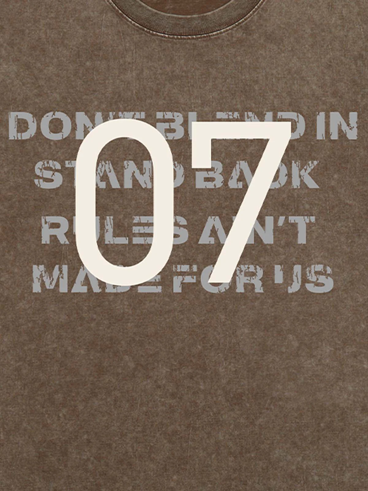 Distressed NO.7 Graphic T-Shirt - Image 12