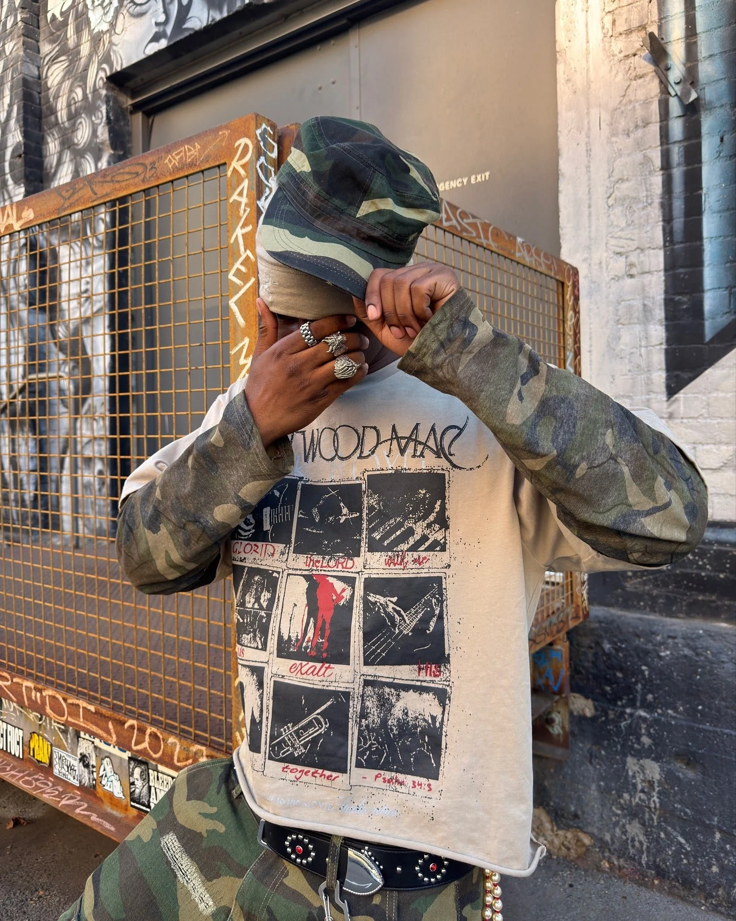 Jersey Distressed Camouflage Faux Two-Piece Graphic T-Shirt - 2420 - Image 5