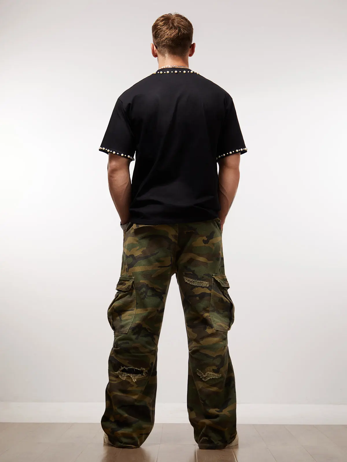 Elegant Pearl-Embellished Oversized T-Shirt - Image 10
