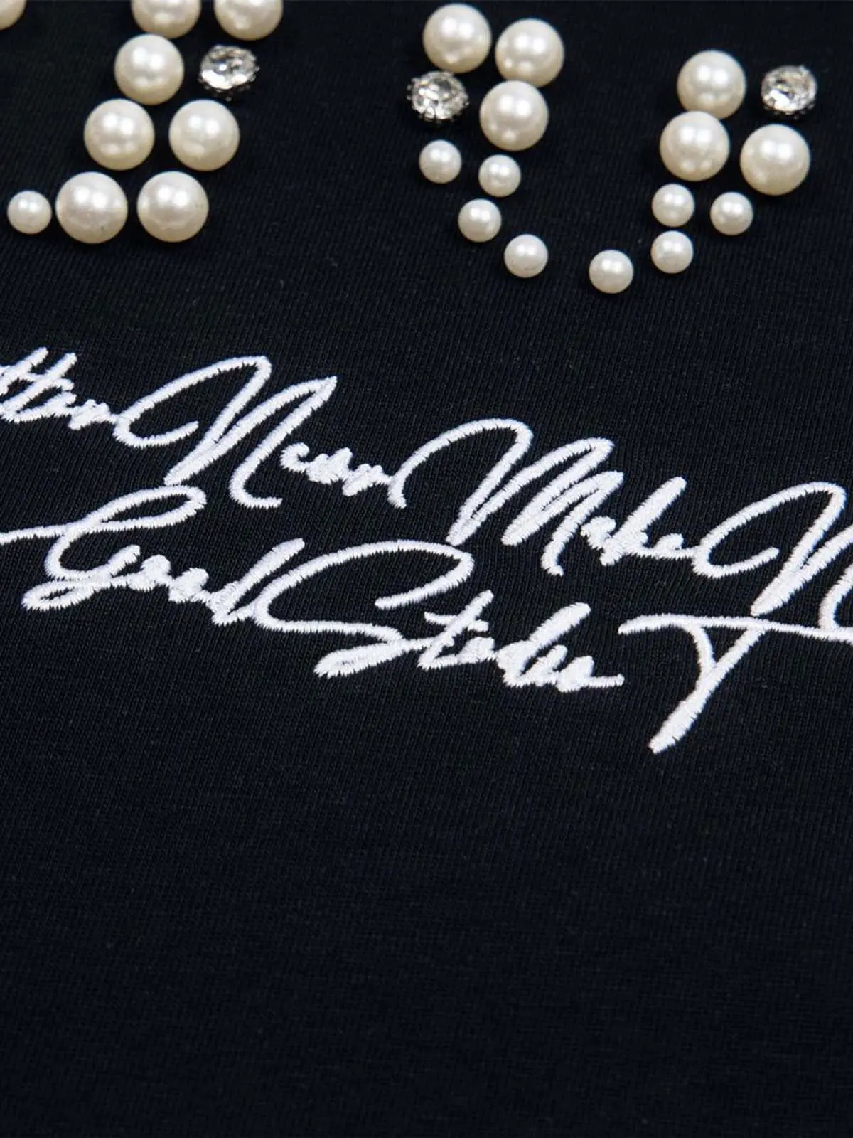 Elegant Pearl-Embellished Oversized T-Shirt - Image 12