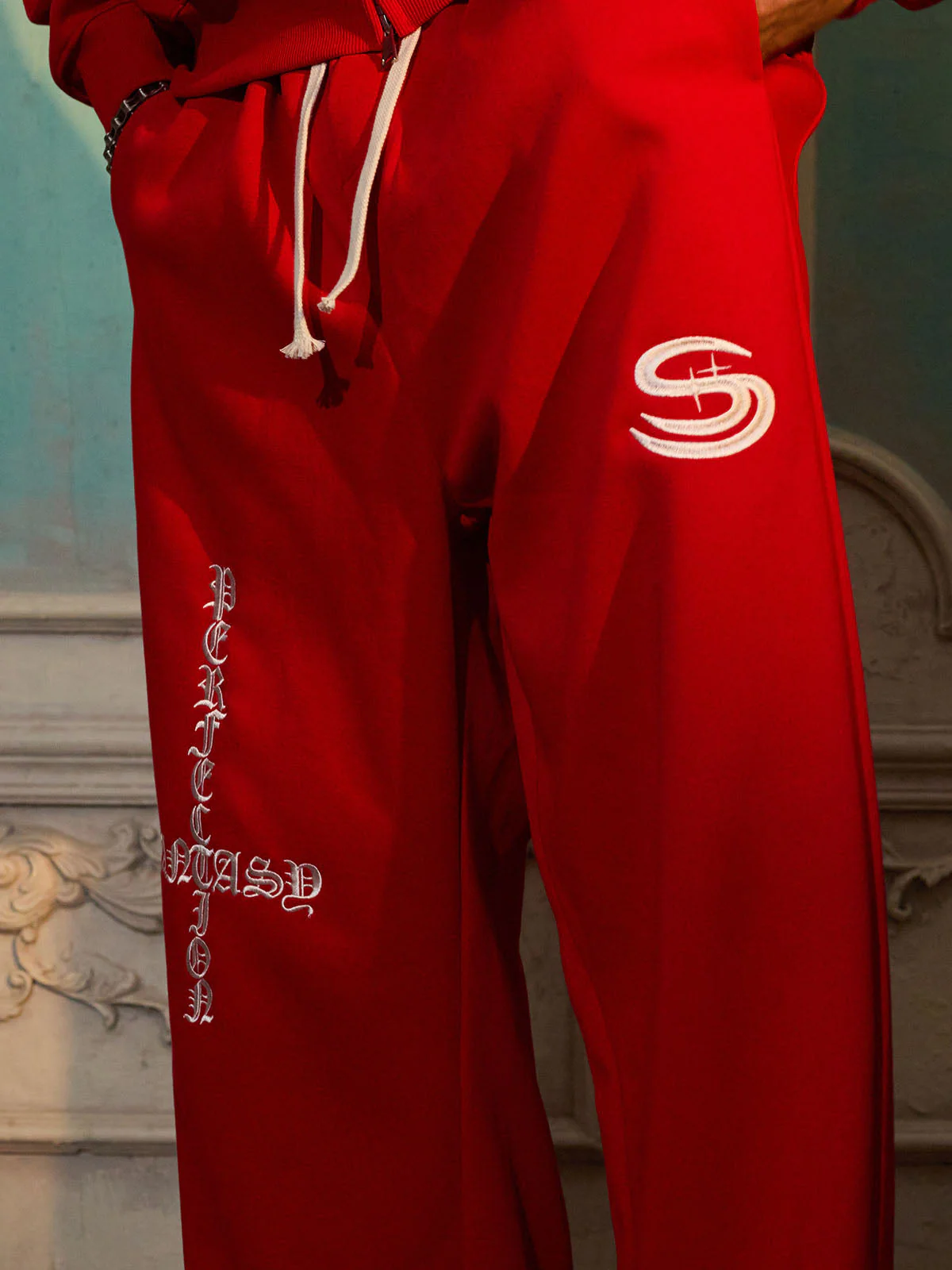 Gothic Letter Cross Embroidery Zip Up Hoodie and Sweatpants Set - Image 12