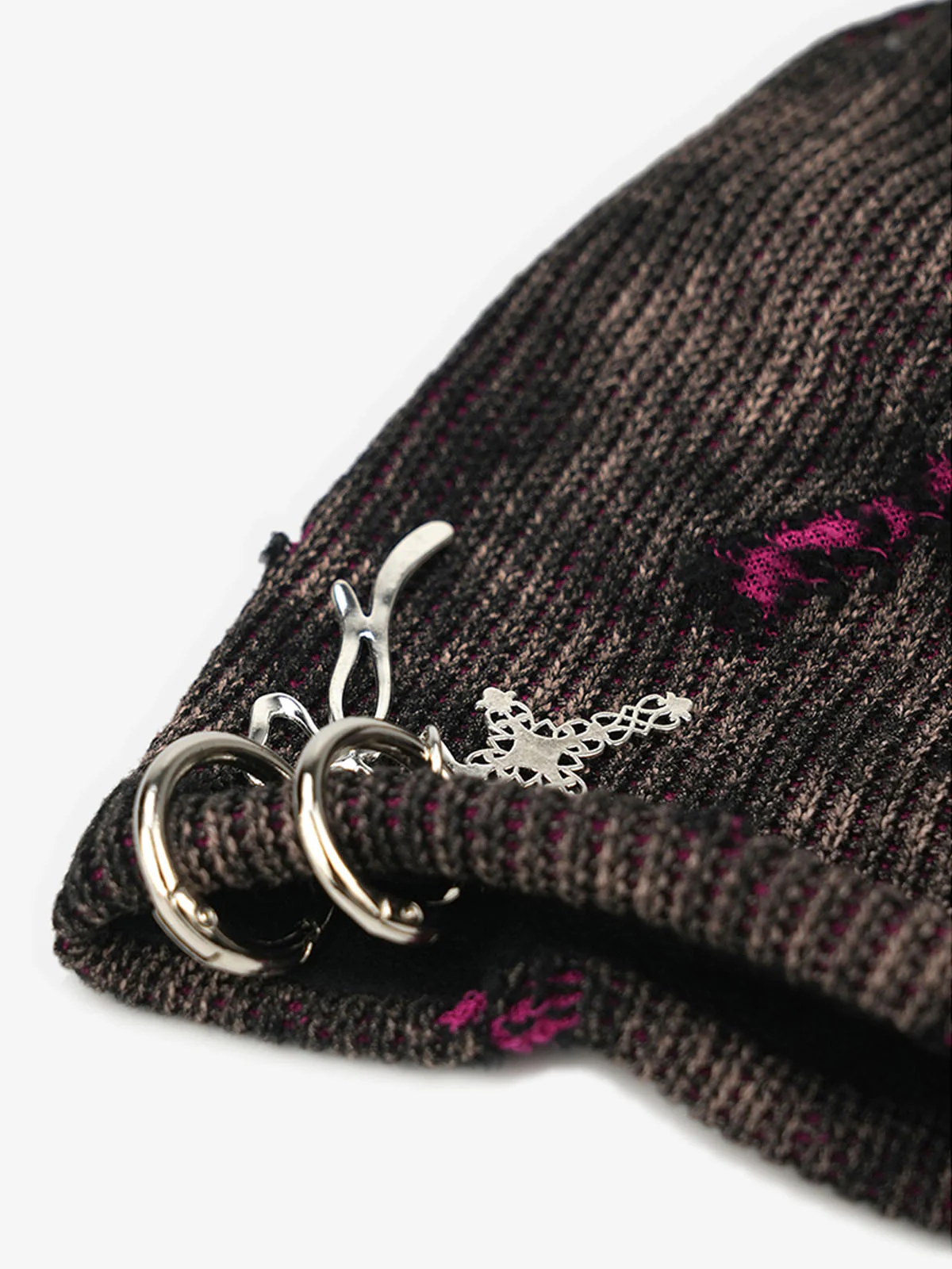 Retro Wasteland Style Distressed Knit Hanging Charm Beanie - Image 7