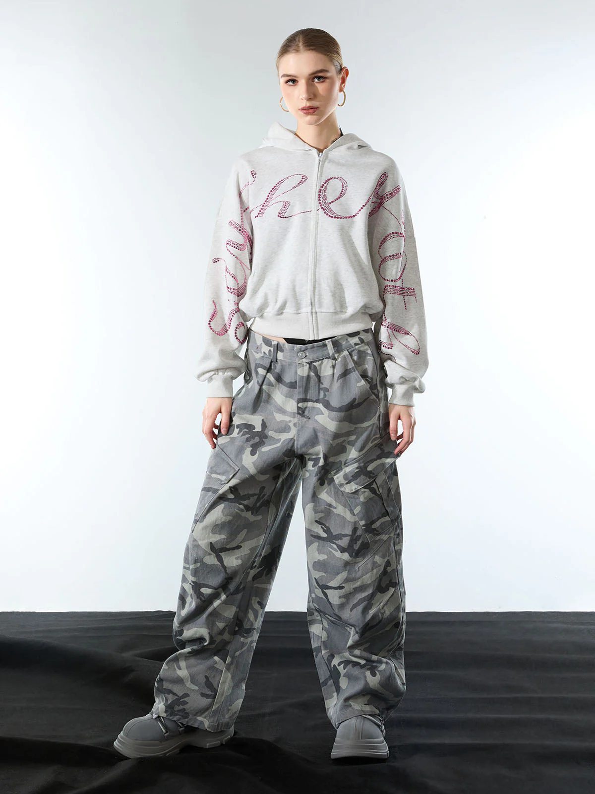 Street Hip-Hop Rhinestone Cropped Zip Up Hoodie - Image 9