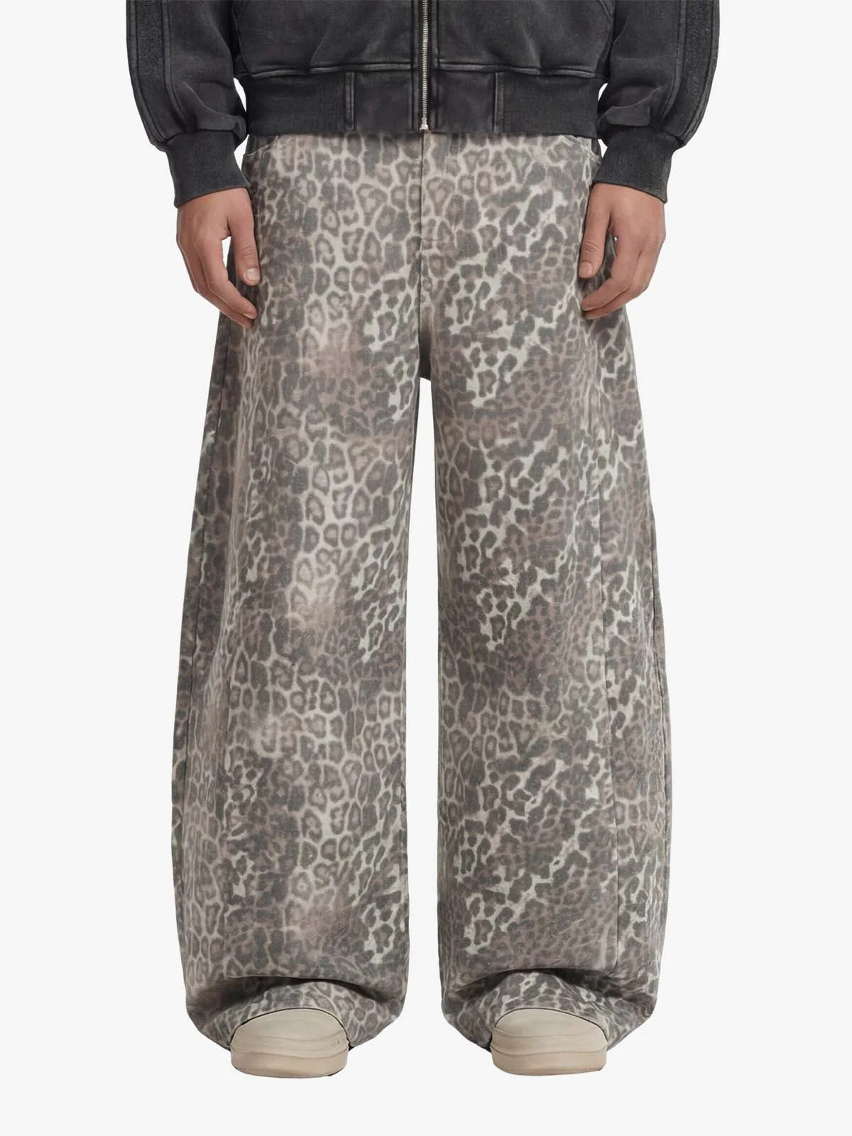 Street Leopard Camouflage Pleated Barrel Jeans