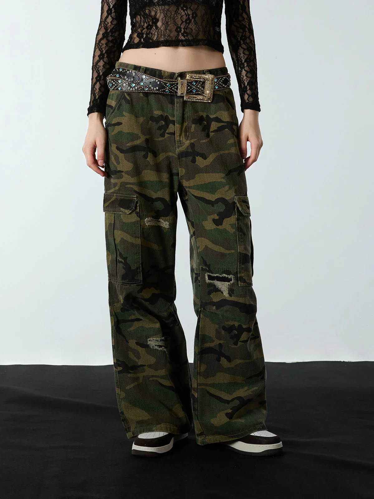 Woven Ripped Camouflage Flared Cargo Pants - 2410 - Image 8