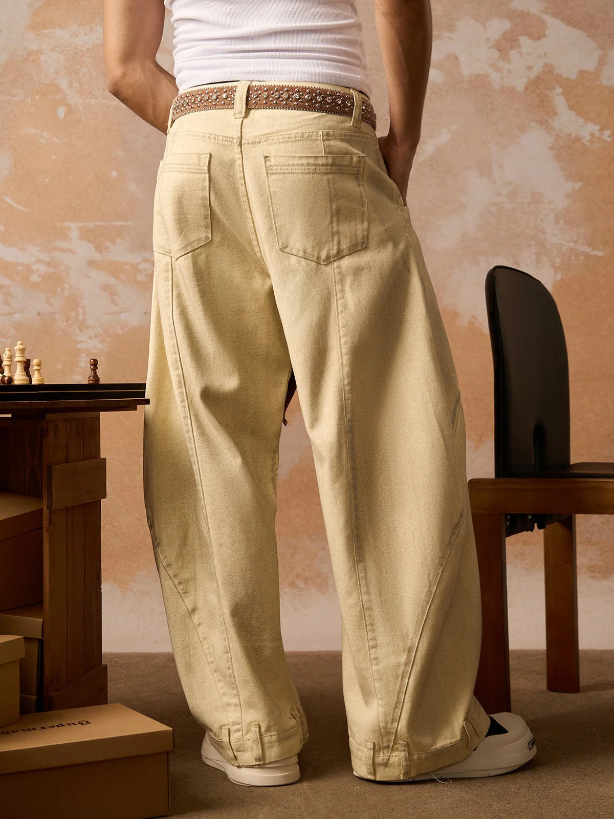 Washed Distressed Detachable Scarf Barrel Jeans - 2550 - Image 3