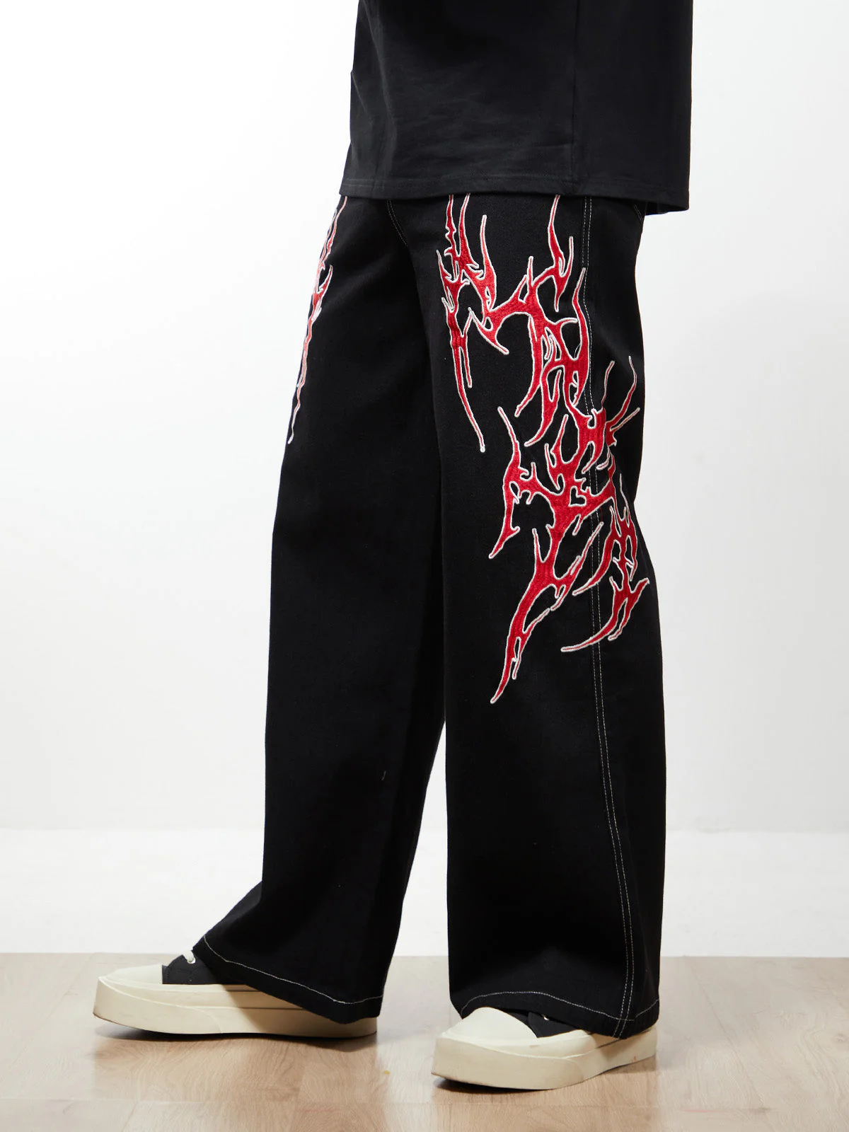 Contrast Flame Embroidered Baggy Jeans - 2364 - Image 2