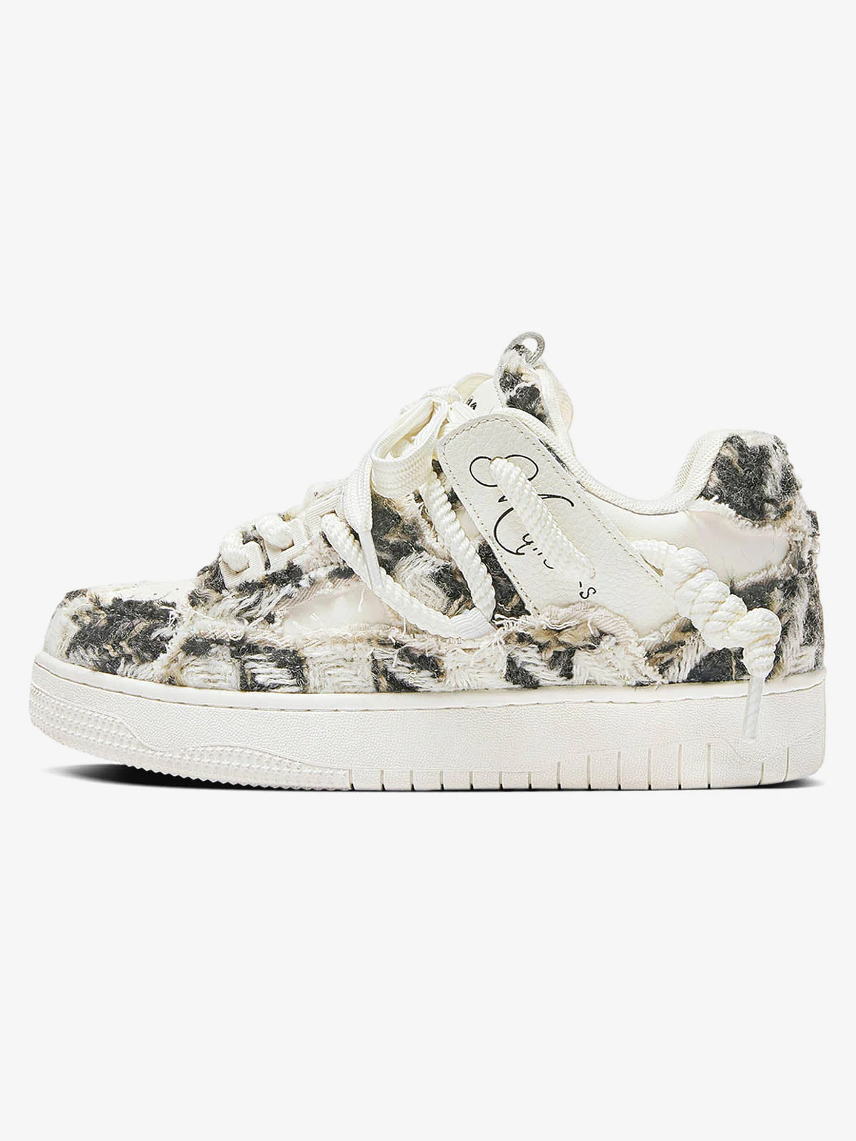 Rubber Sole Contrast Color Destruction Tassel Sneakers - 2356 - Image 2
