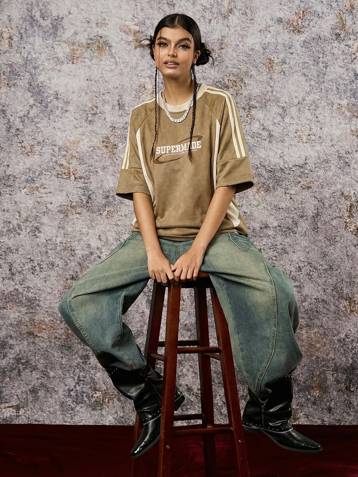 Suede Contrast Color Spliced Letter Embroidery Oversize T-shirt - 2462 - Image 19