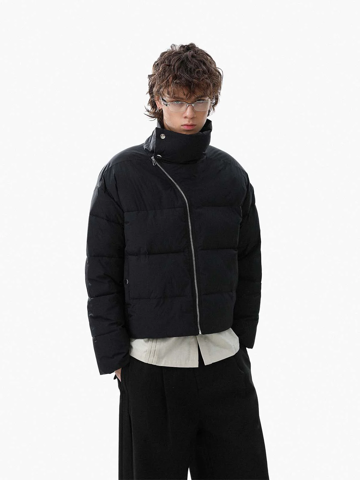 Vintage Asymmetric Zip High-Neck Puffer Jacket - Image 3