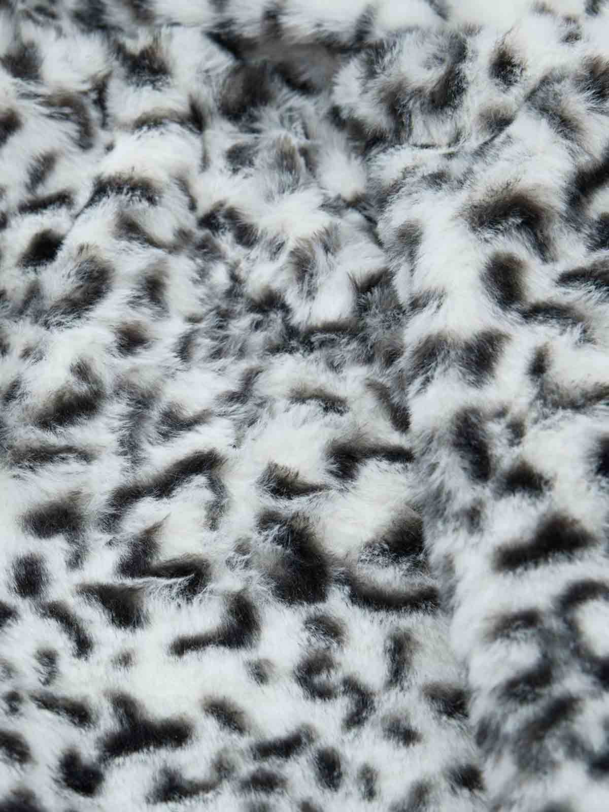 Vintage Faux Fur Hoodedd Leopard Lined Graphic Bomber Jacket - Image 8