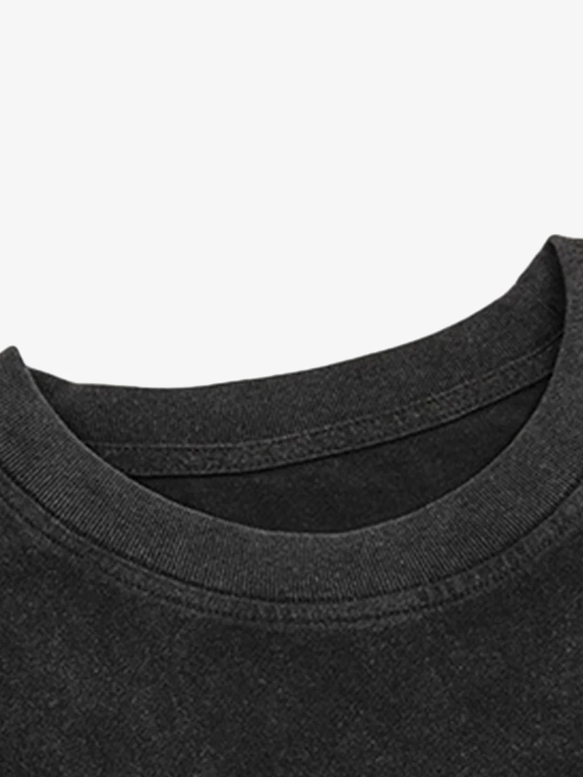 Vintage Artistic Graphic T-Shirt - Image 5