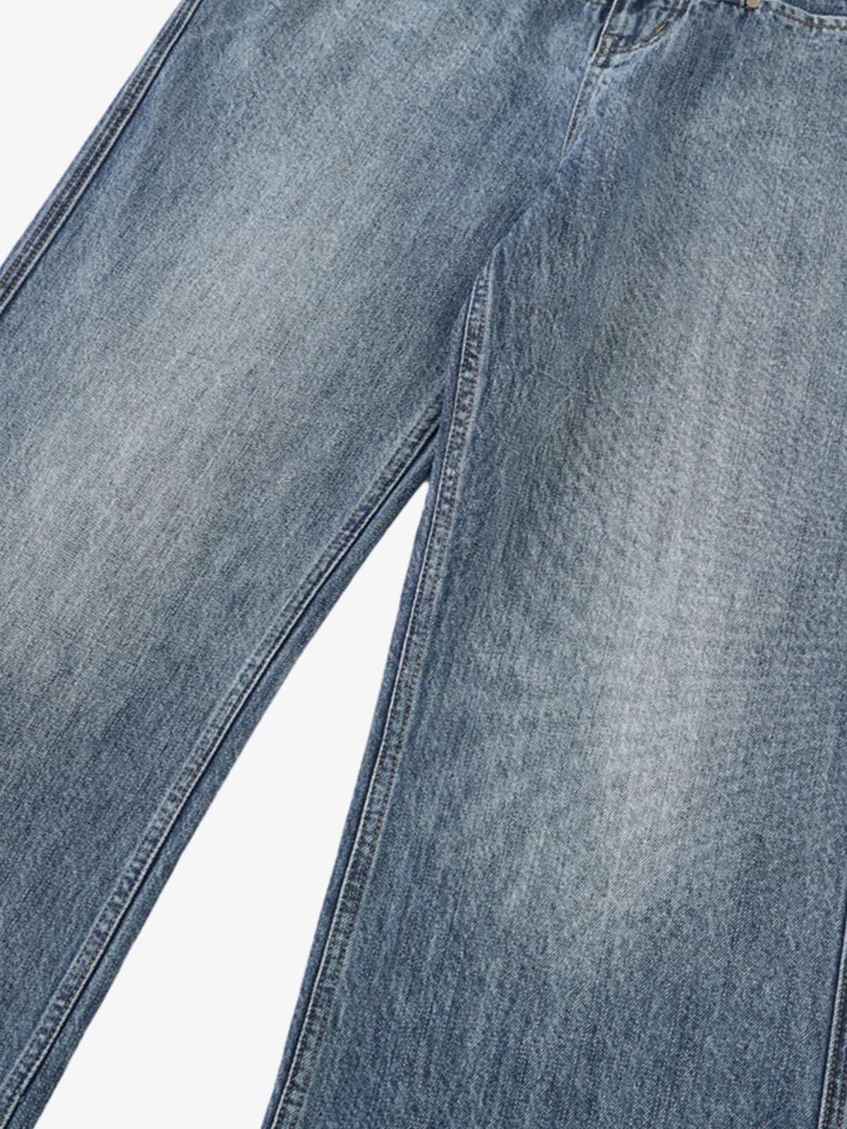 Vintage Washed Slant-Pocket Flared Jeans - Image 4